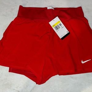 NWT Nike tennis shorts